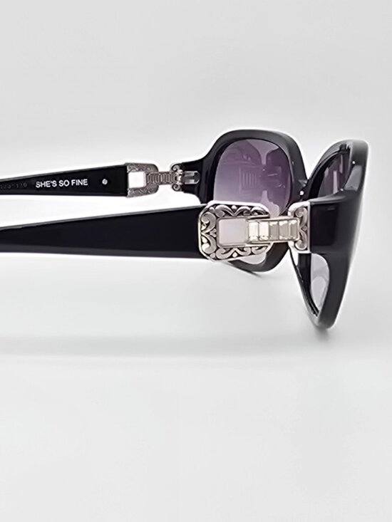 *SOLD*Brighton She’s So Fine Gloss Black Rhinestone Frame Grey Gradient Sunglass - Picture 5 of 16